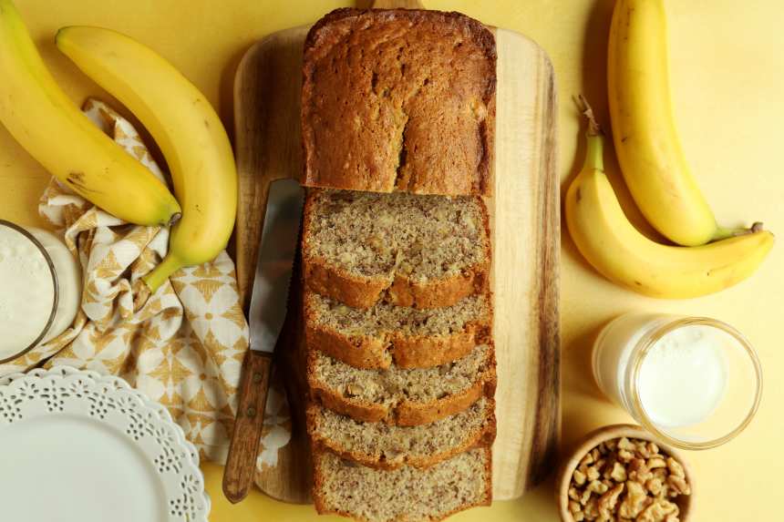 Gluten Free Banana Cake - With A Low Sugar Option!