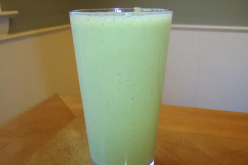 Green Smoothie Recipe  The Mediterranean Dish