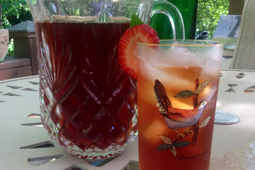 Strawberry Basil Iced Tea - Accidental Happy Baker