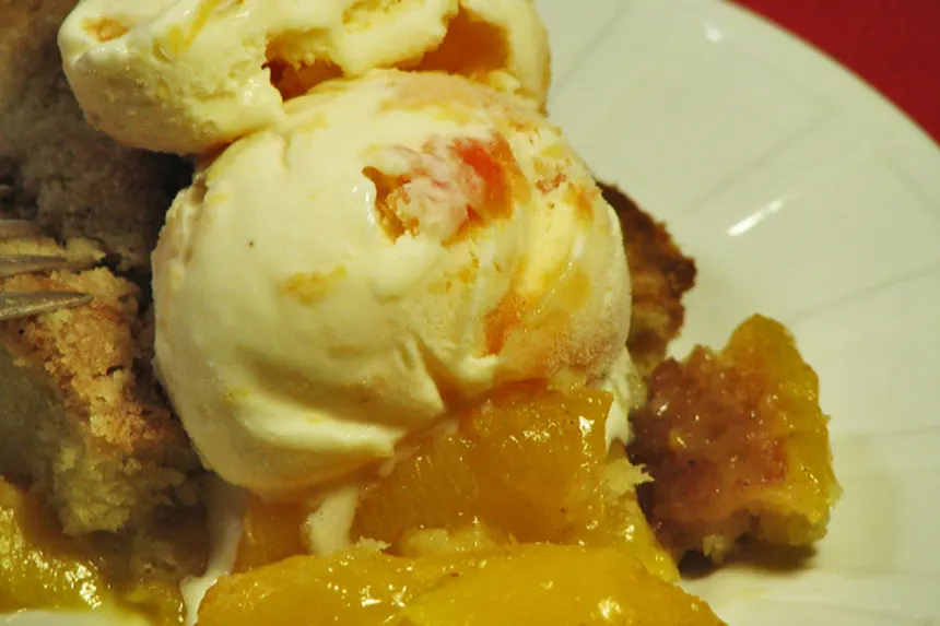 describe by KerfuffleUponWincle  Georgia Peach Cake pic7KlCTC