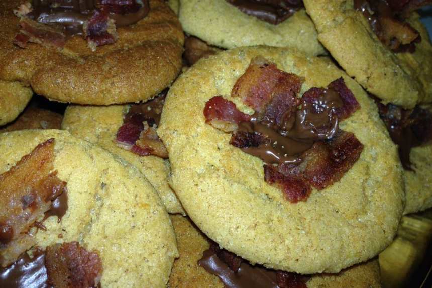 Peanut Butter Chocolate Bacon Cookies Recipe