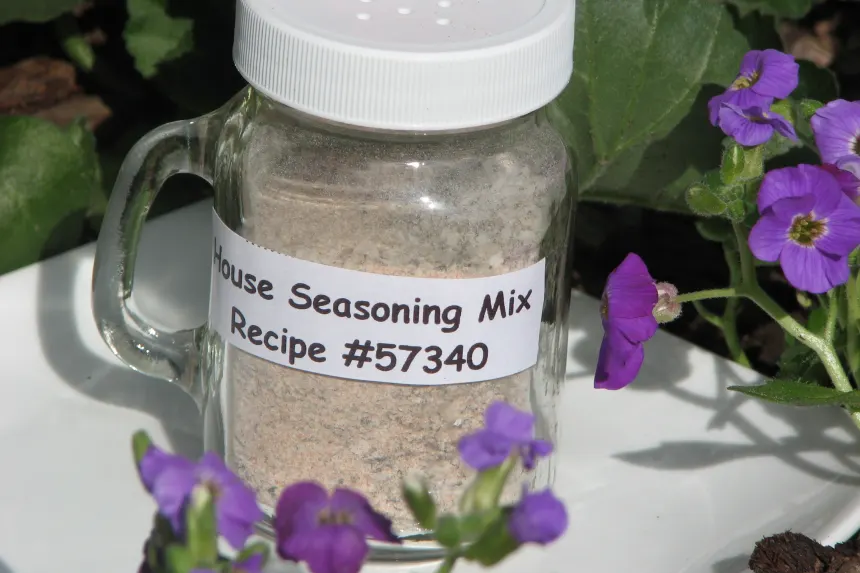 Make Your Own Paula Deen House Seasoning Blend Recipe - Paula Deen