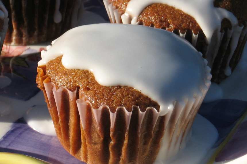 Gingerbread Muffins with Lemon Glaze Recipe - Food.com