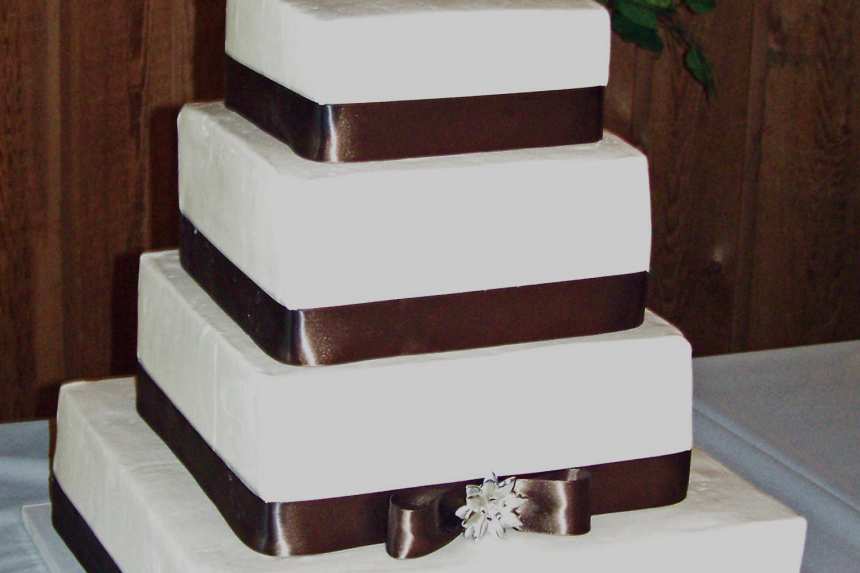 White Wedding Cake Recipe hq picture