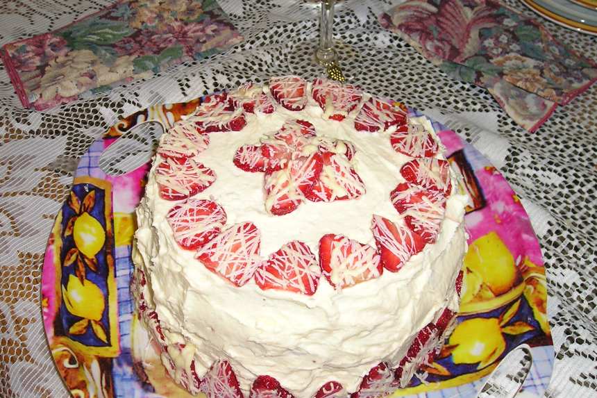 Chantilly Cake with Raspberry Mousse - Copycat Recipe - Bloom, Recipe
