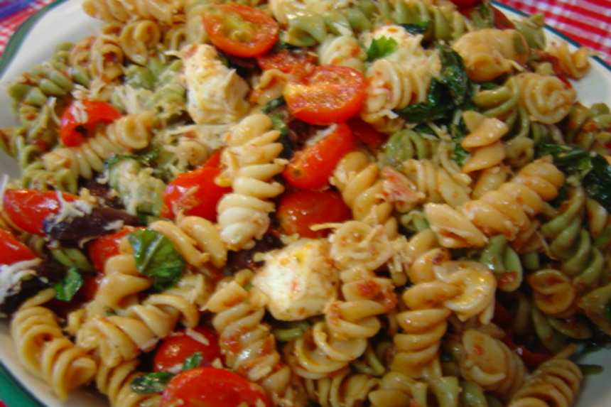 Sun-Dried Tomato & Fresh Mozzarella Pasta Salad Recipe - Food.com