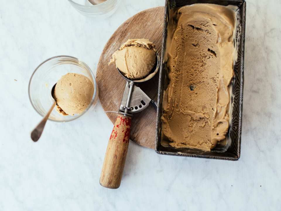 photo by Izy Hossack