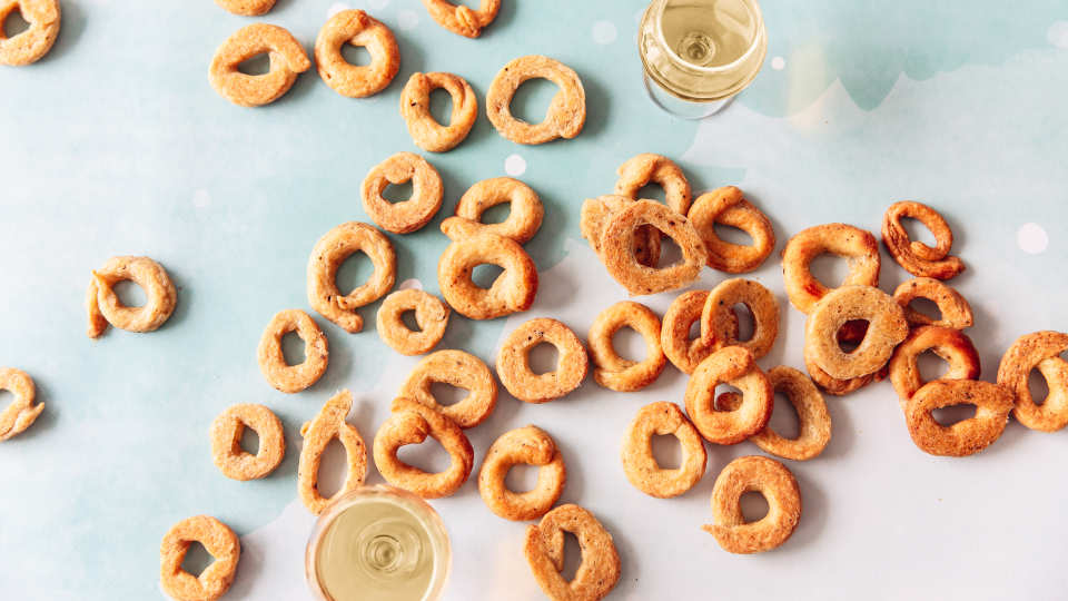 photo by Izy Hossack