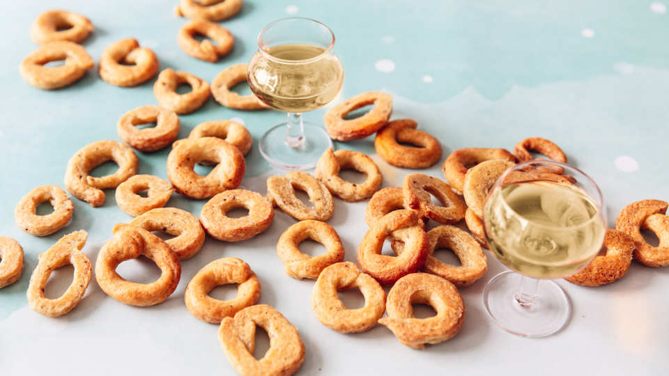 photo by Izy Hossack