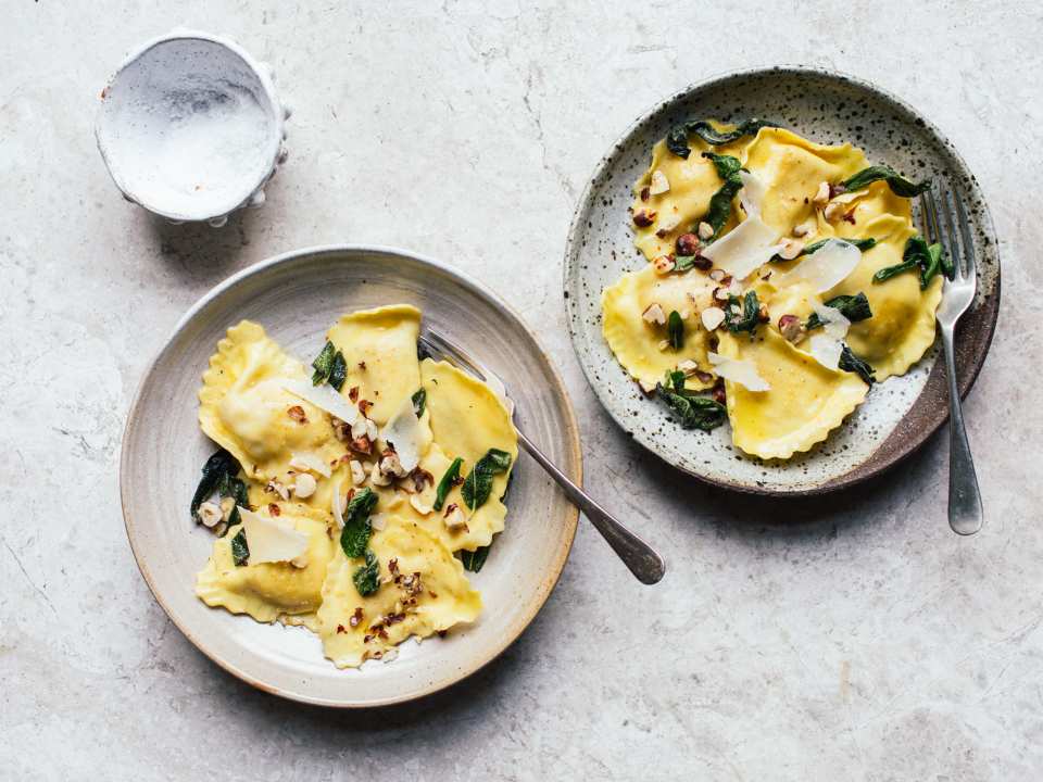 photo by Izy Hossack