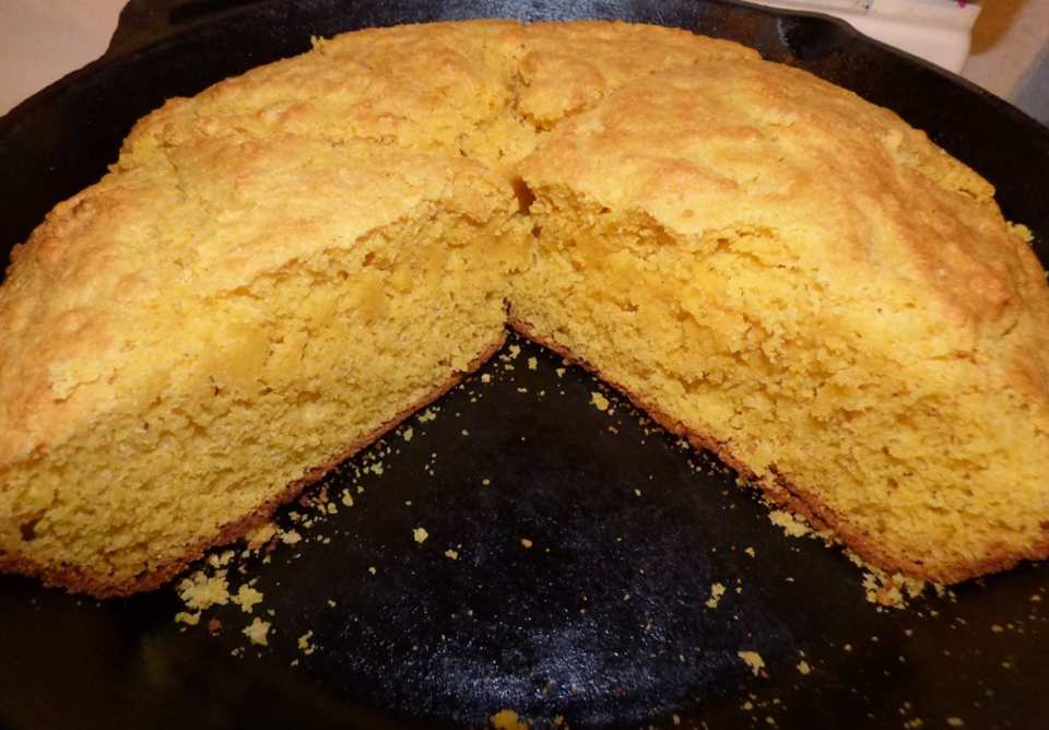Skillet Cornbread Recipe - Food.com