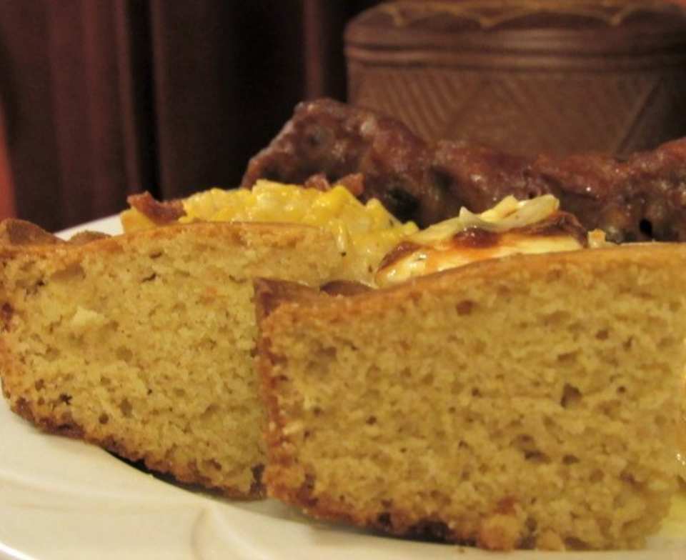 Gramma Larry's Sweet Cornbread Recipe - Food.com