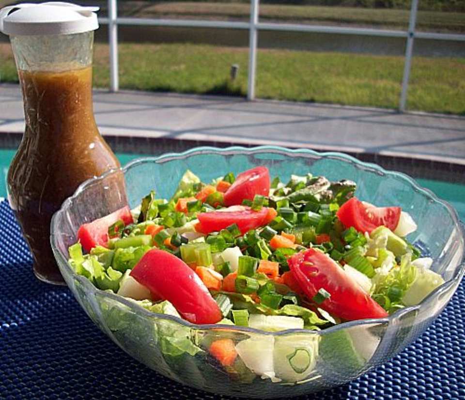 Brown Derby House Salad With Citrus Vinaigrette Recipe