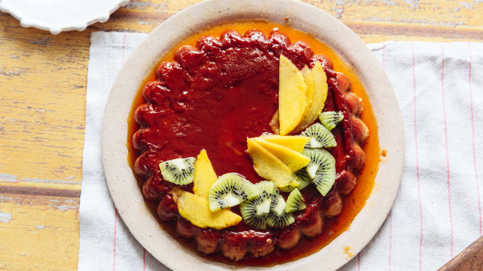 photo by Izy Hossack