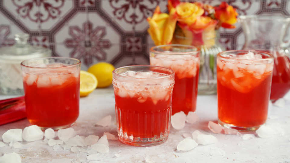 Iced Rhubarb Tea