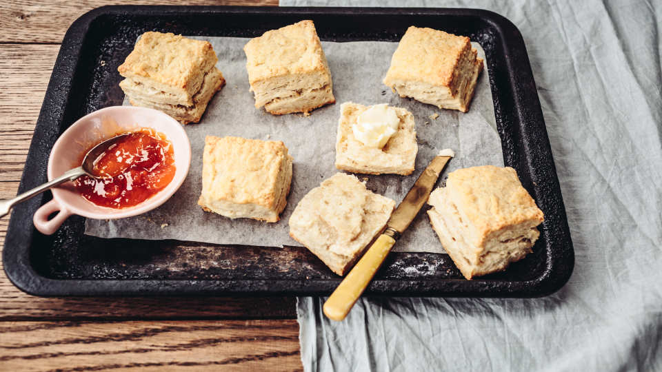 photo by Izy Hossack