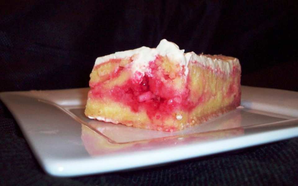 Raspberry Poke Cake Recipe - Food.com