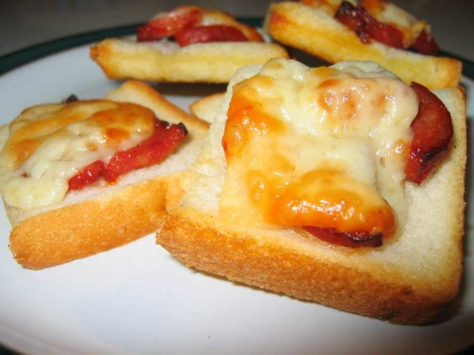 Spanish Tapas Manchego, Membrillo and Chorizo Toasties Recipe - Food.com