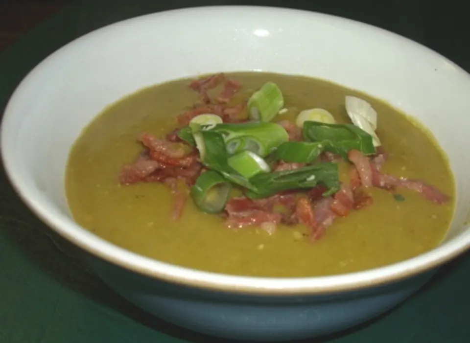 photo by Karen Elizabeth