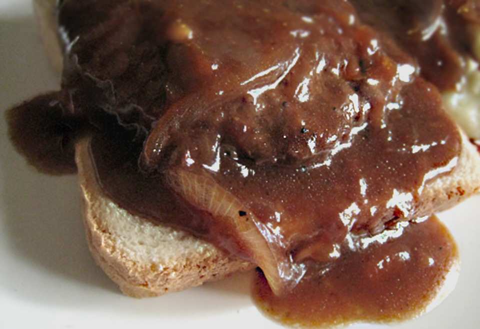 photo by Caroline Cooks