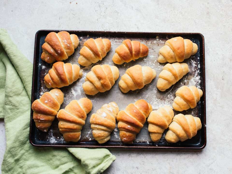 photo by Izy Hossack