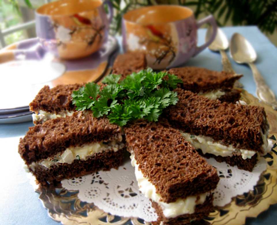 photo by Caroline Cooks