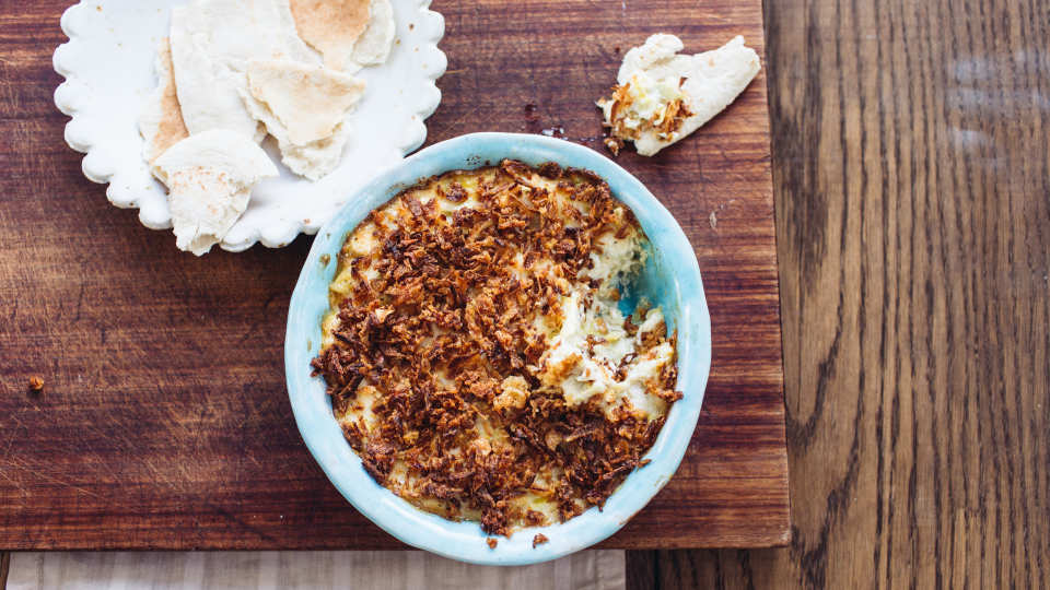 photo by Izy Hossack