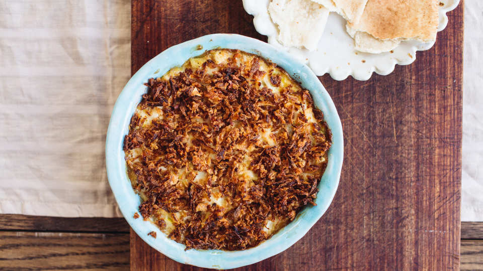 photo by Izy Hossack