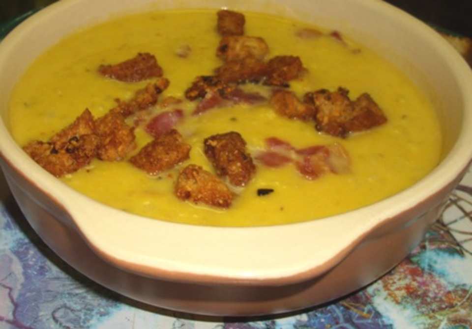 photo by Karen Elizabeth