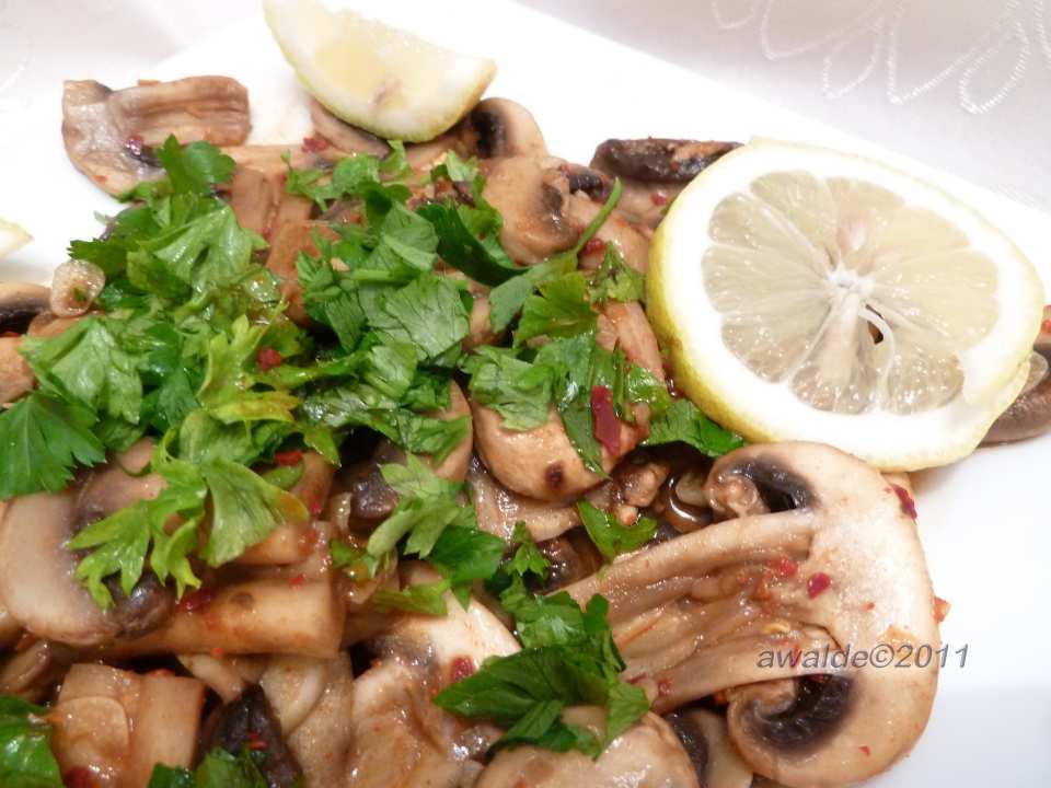 photo by Artandkitchen