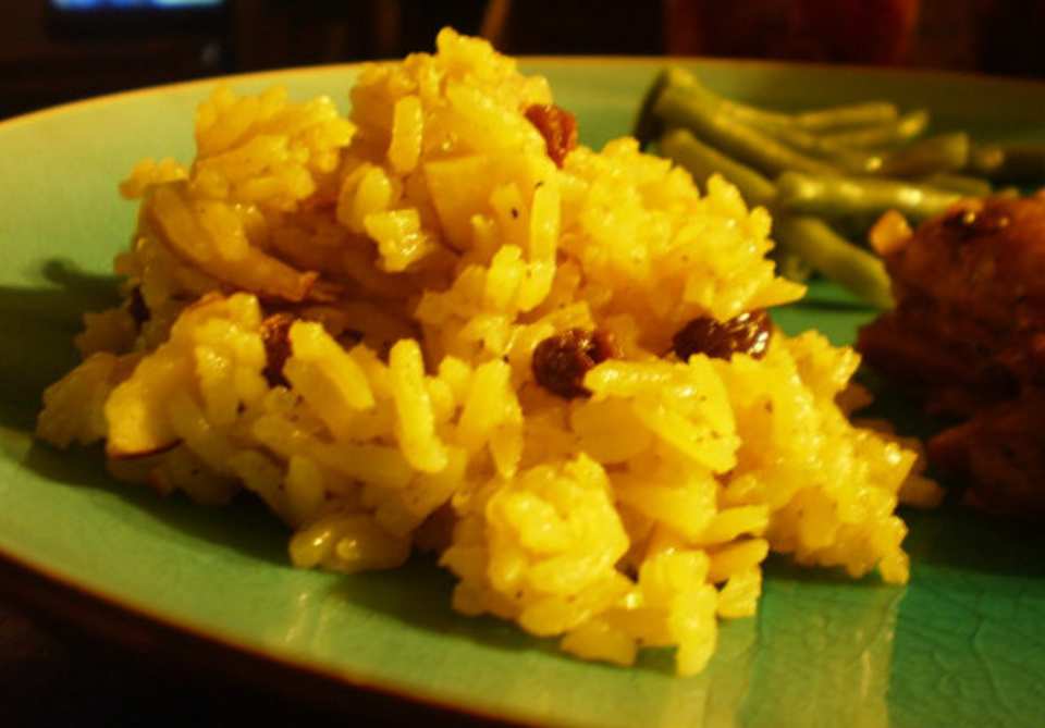 Curry Rice Indienne With Raisins & Almonds Recipe - Food.com
