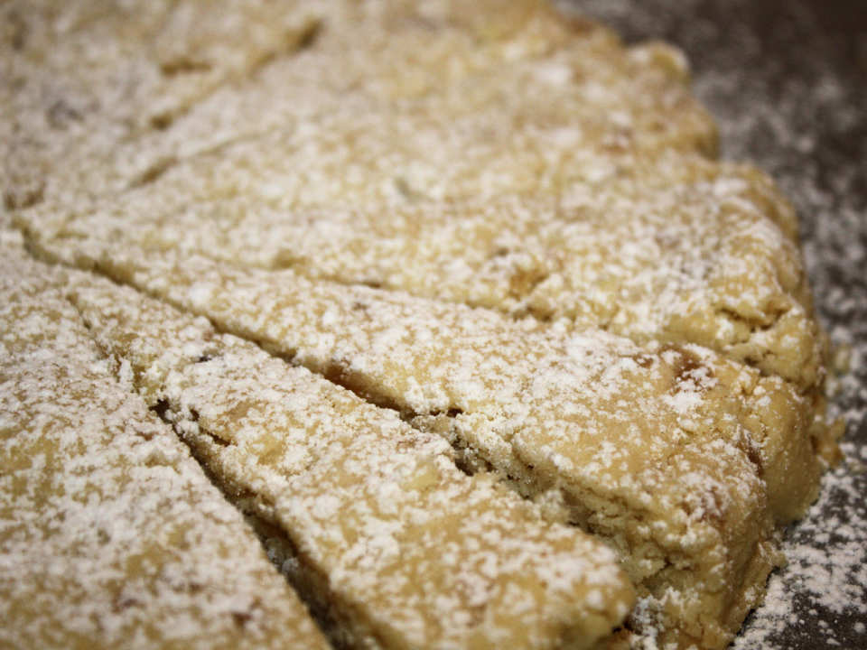 Macadamia and Ginger Shortbread Recipe - Australian.Food.com