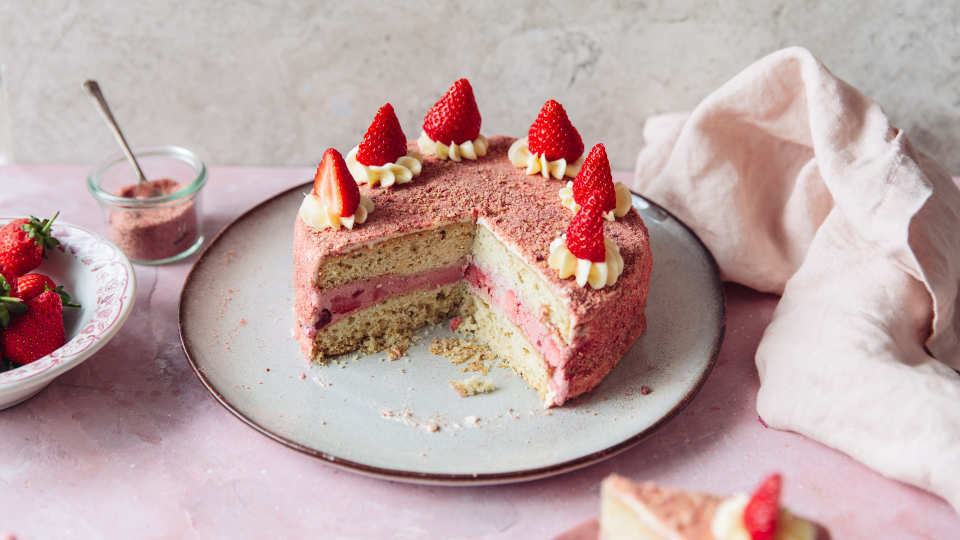 photo by Izy Hossack