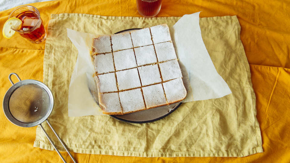 photo by Izy Hossack