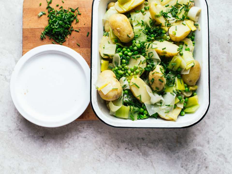 photo by Izy Hossack