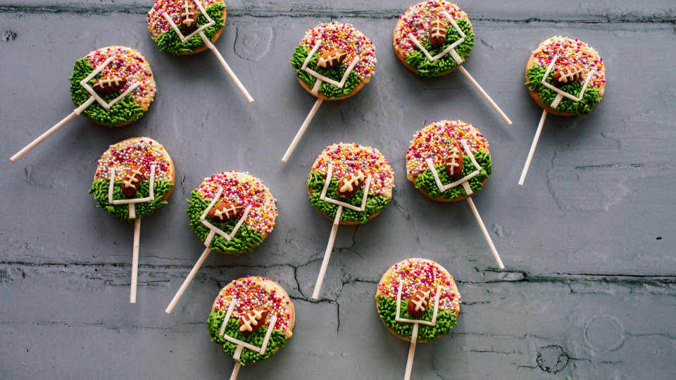 photo by Izy Hossack