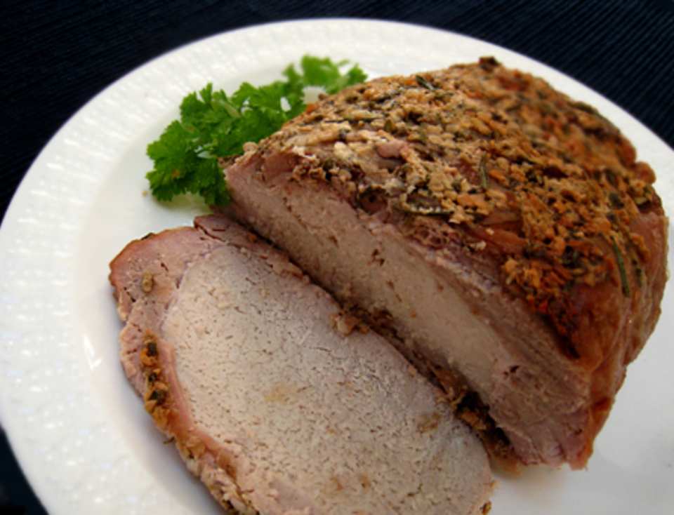 photo by Caroline Cooks