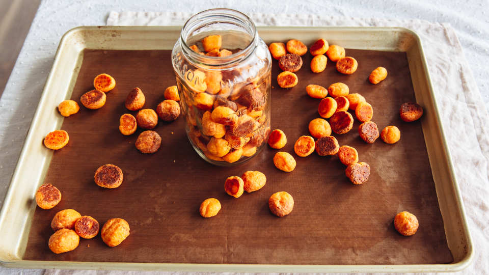 photo by Izy Hossack