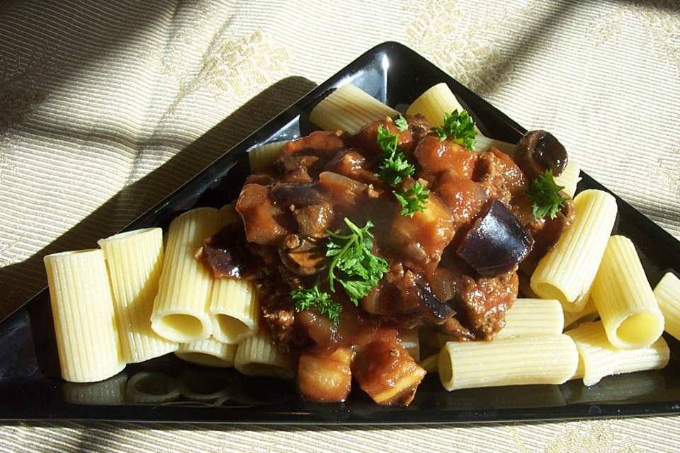 Rigatoni With Beef and Eggplant (Aubergine) Recipe - Food.com