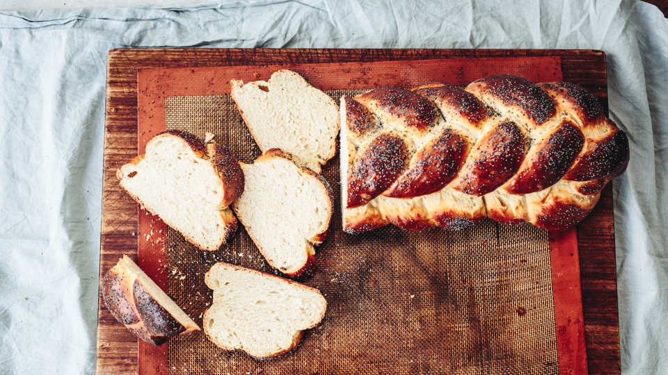 photo by Izy Hossack