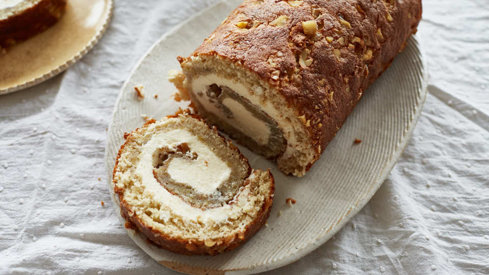 photo by Izy Hossack