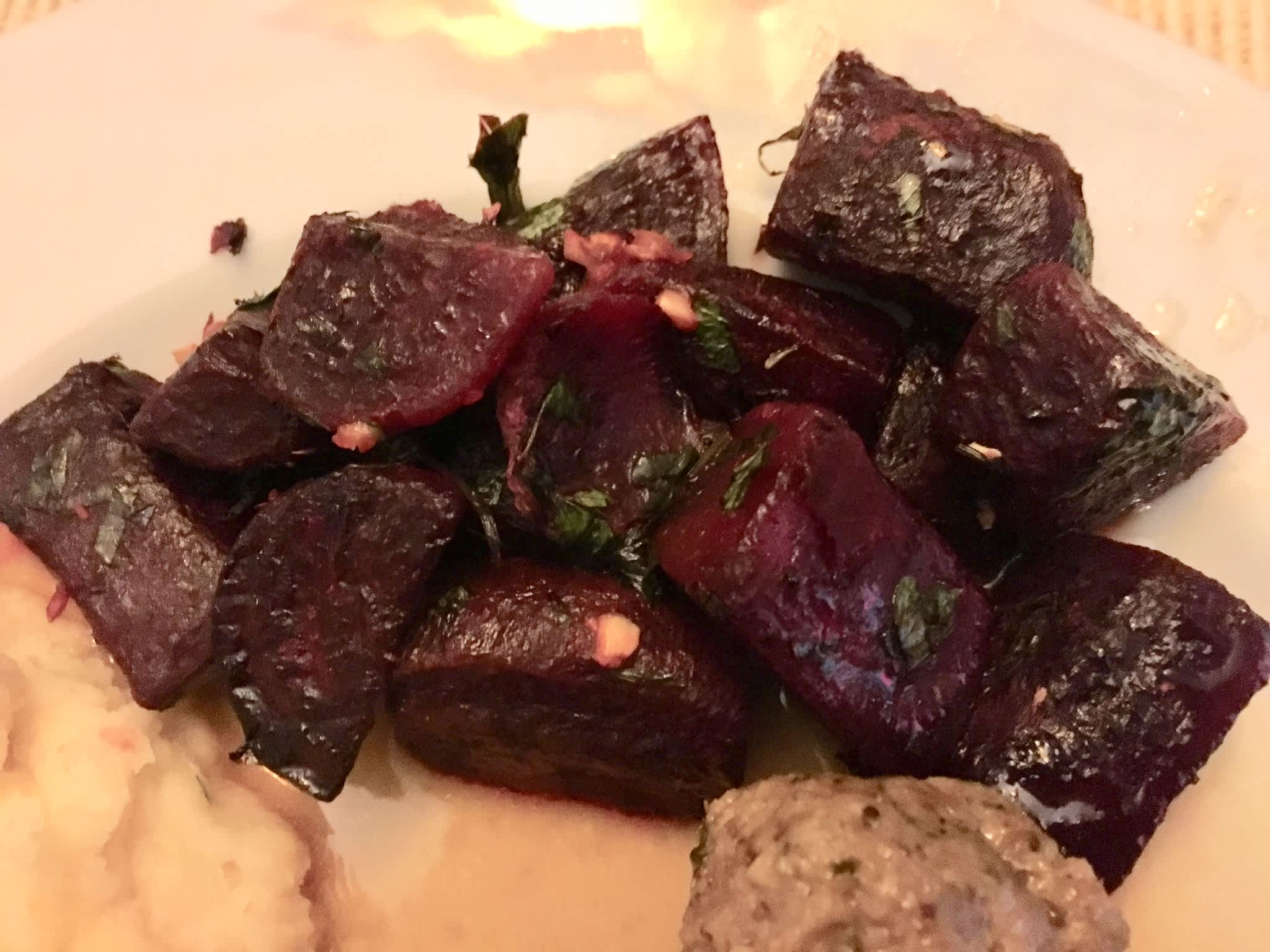 Crock Pot Thyme Roasted Beets Recipe