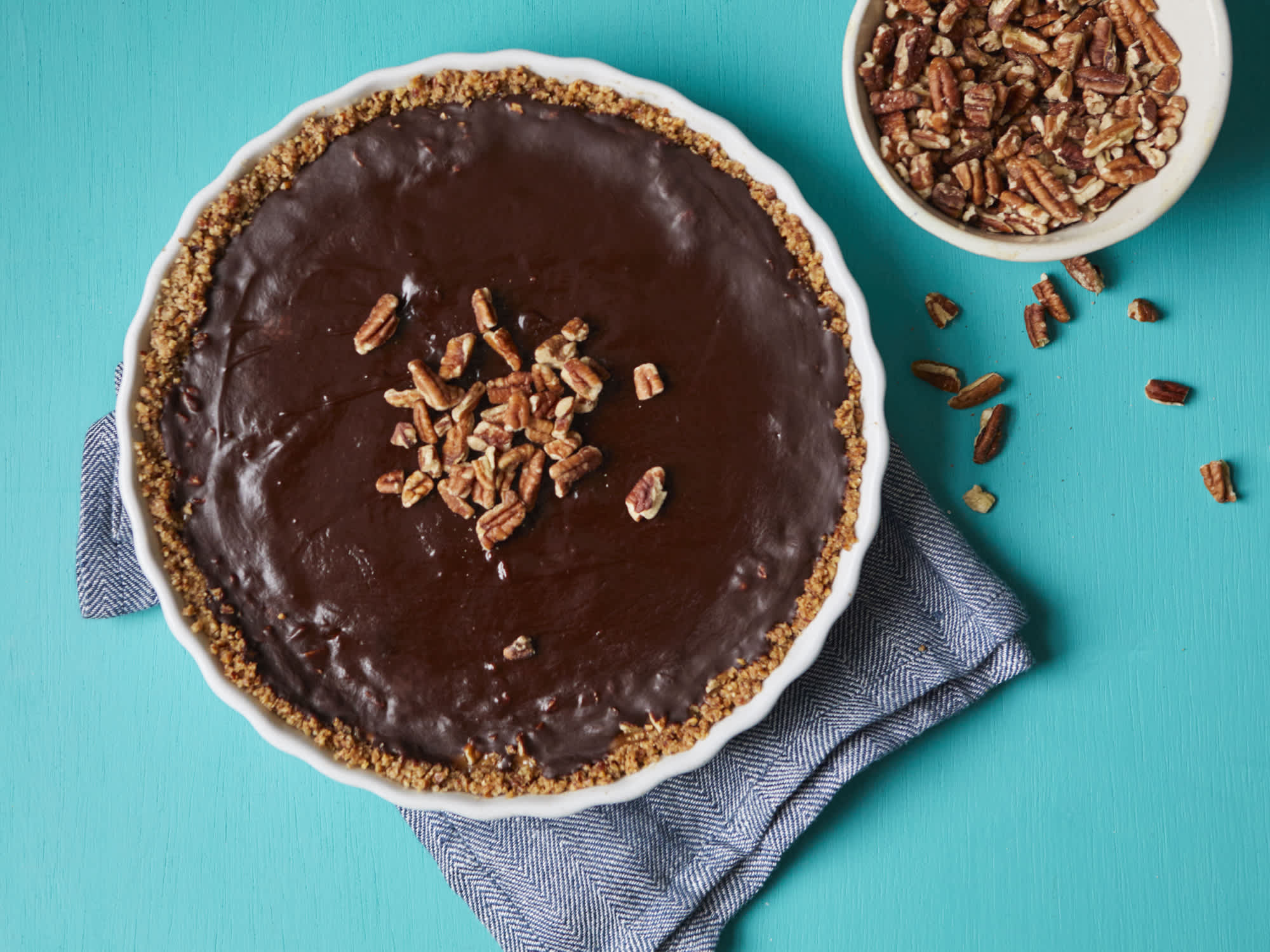 Chocolate Pecan Caramel Pie Recipe - Food.com