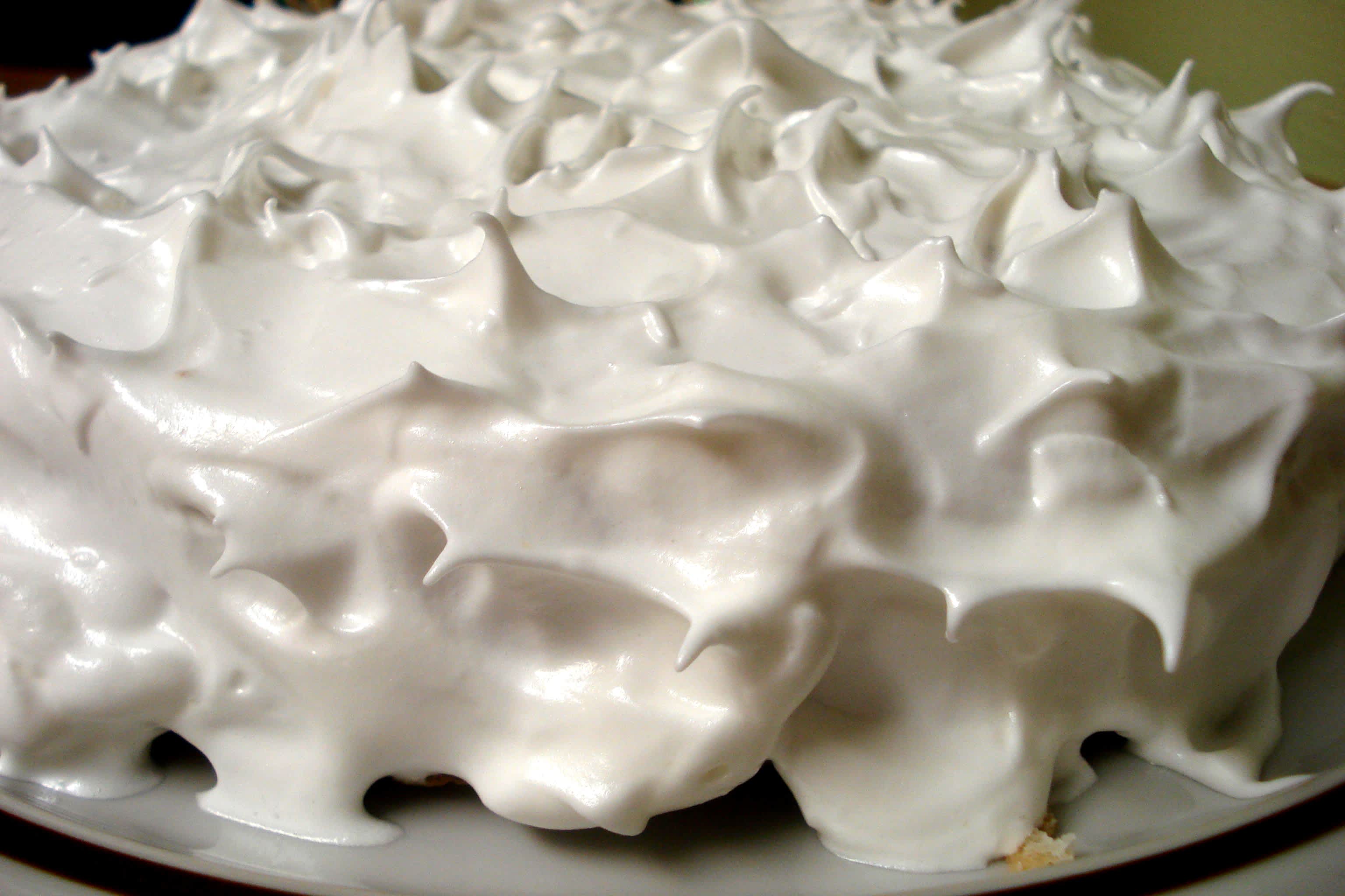 How to Make Seven Minute Icing: Easy, Fluffy, and Perfect Tips