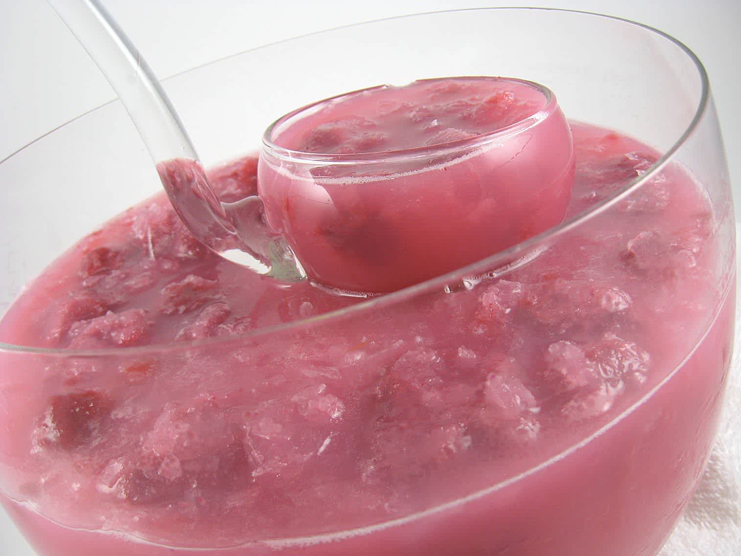 Pioneer Woman Strawberry Punch, image size:1514x1136