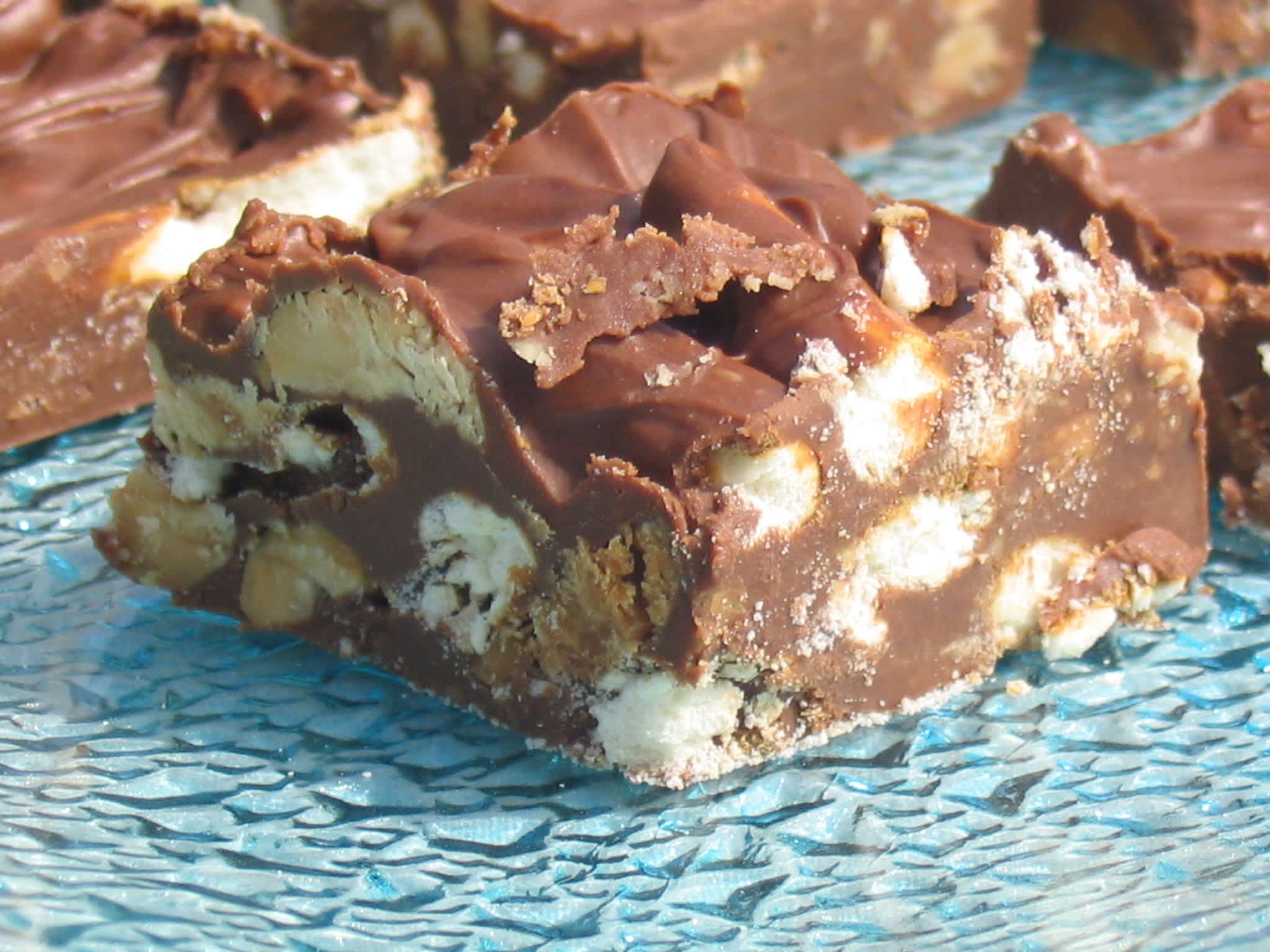 Aunt Pat's Chocolate Butterscotch Candy Recipe - Dessert.Food.com