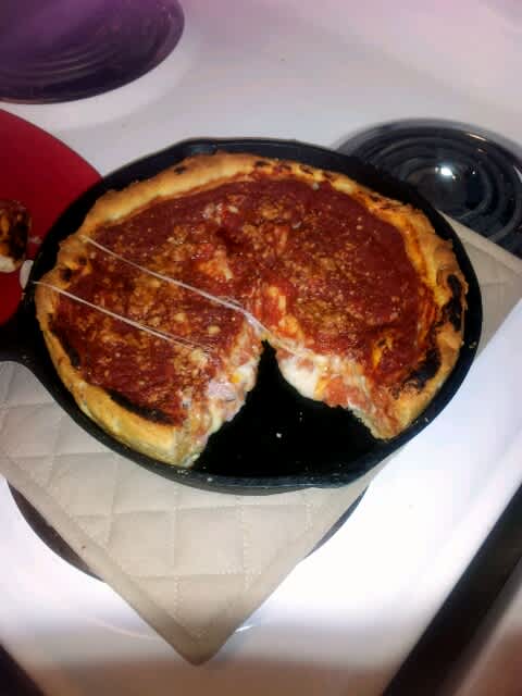 chicago-style-deep-dish-pizza-recipe-food