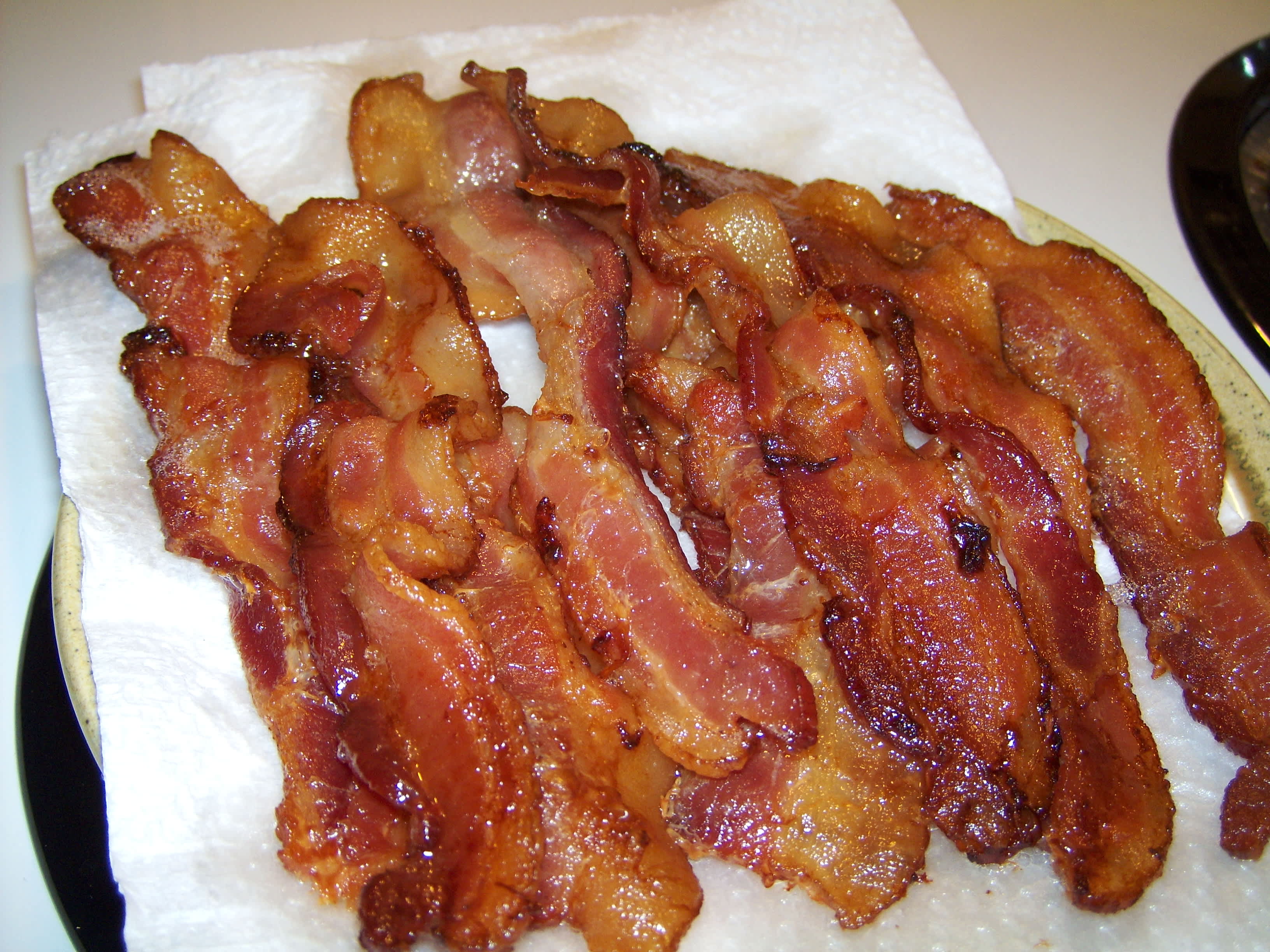 How Do I Cook Bacon in a Convection Oven: Easy Crispy Guide