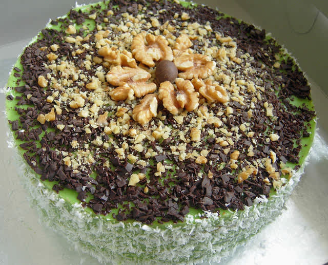 Pandan Fudge Cake Recipe - Baking.Food.com