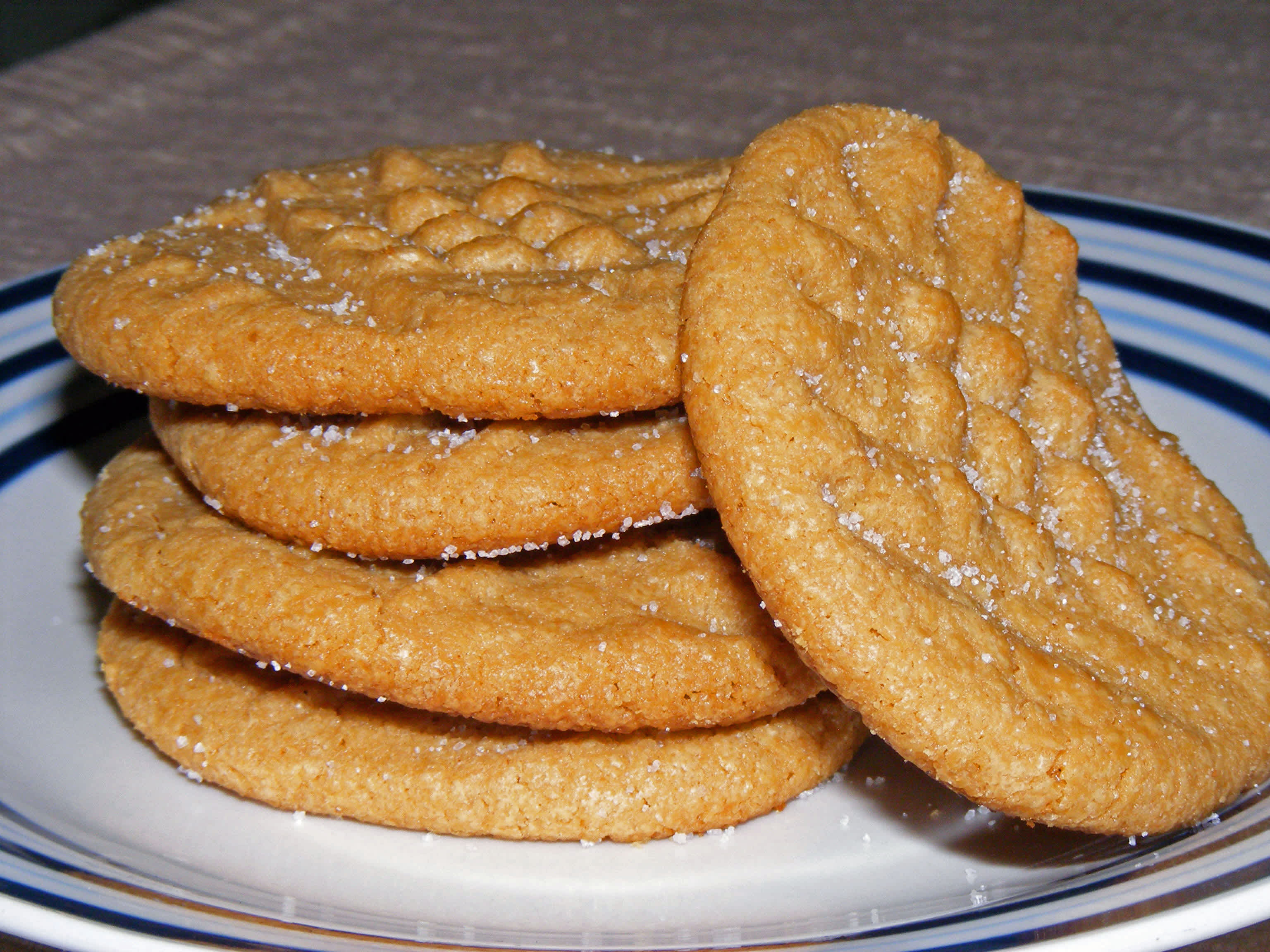 Chewy 4-Ingredient Peanut Butter Cookies Recipe - Food.com